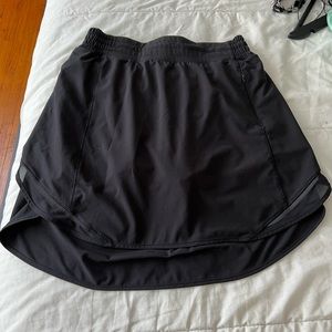 Black hotty hot skort long